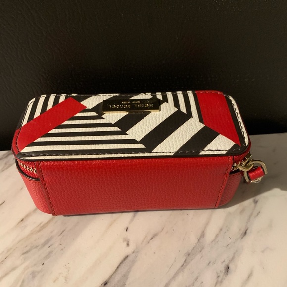 Henri Bendel Stripe/Red Lipstick Case 💄 - Picture 2 of 7